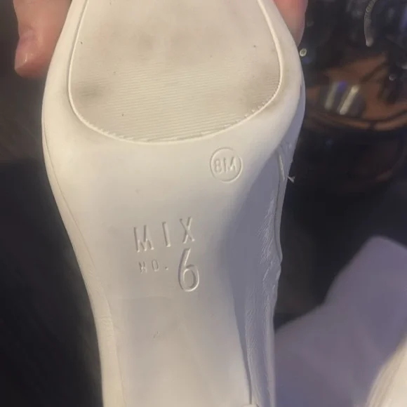 Mix No. 6 White patent Heeled Boots - Picture 7 of 7